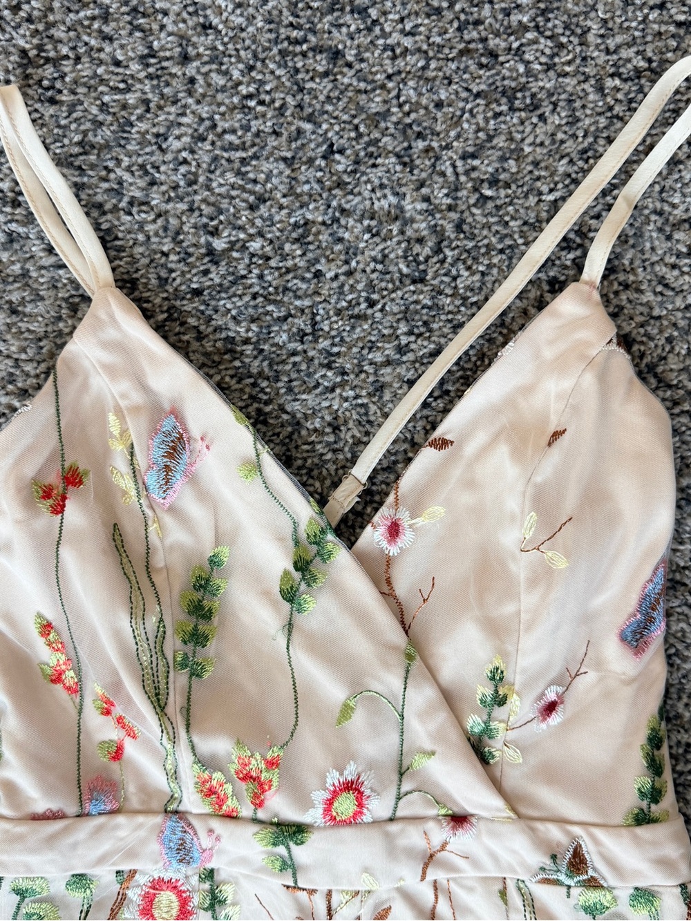 Selfie Leslie Cream Floral Embroidered Satin Romper - Picture 2 of 8